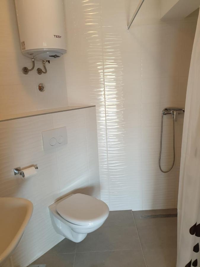Magi House With Pool Apartman Podstrana Kültér fotó