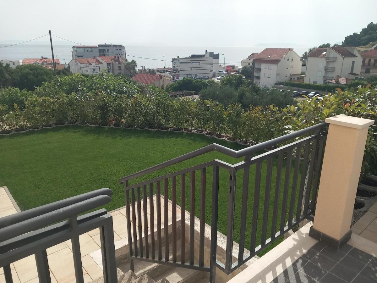 Magi House With Pool Apartman Podstrana Kültér fotó