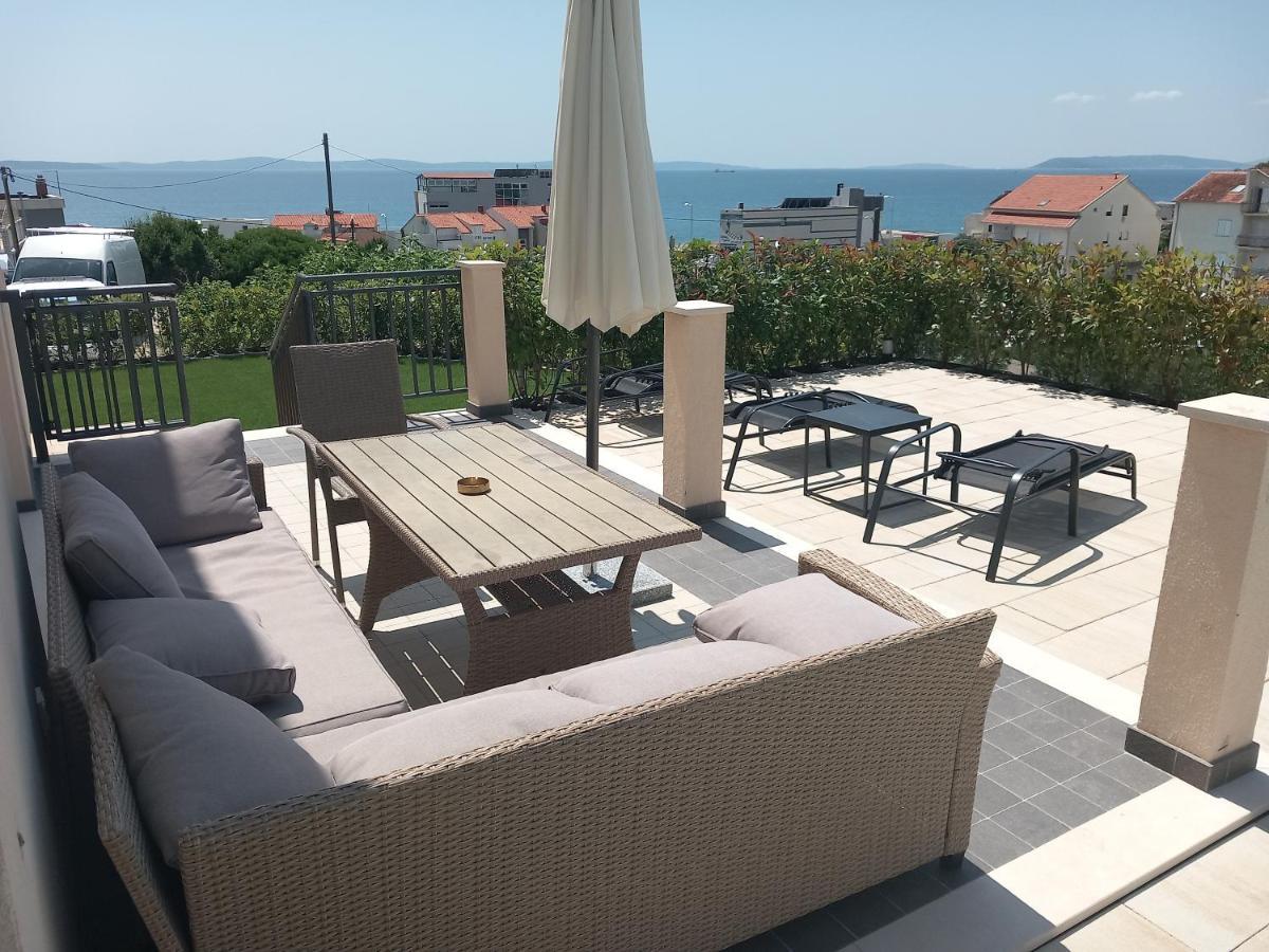 Magi House With Pool Apartman Podstrana Kültér fotó