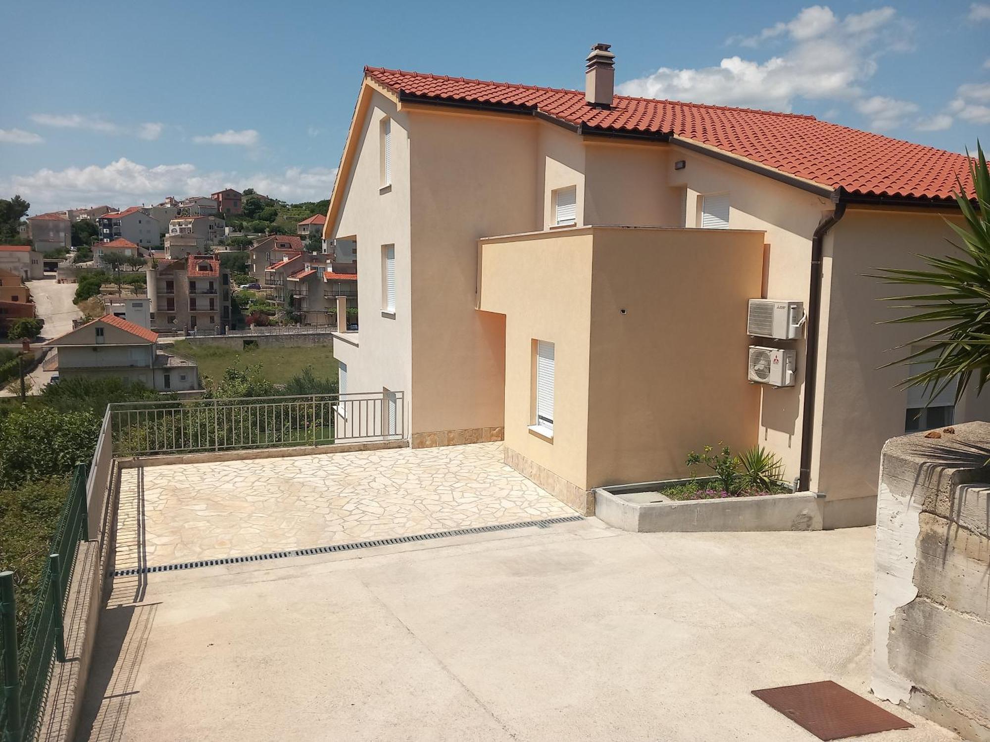 Magi House With Pool Apartman Podstrana Kültér fotó