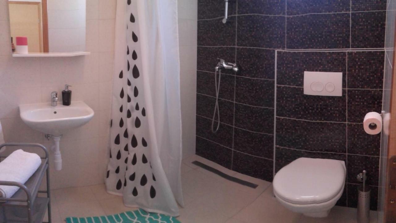 Magi House With Pool Apartman Podstrana Kültér fotó
